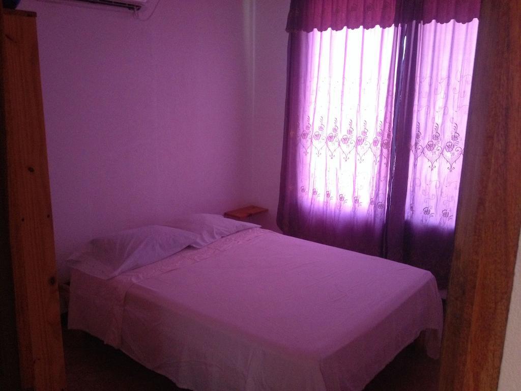 Royal Heights Hotel Jicaral Quarto foto