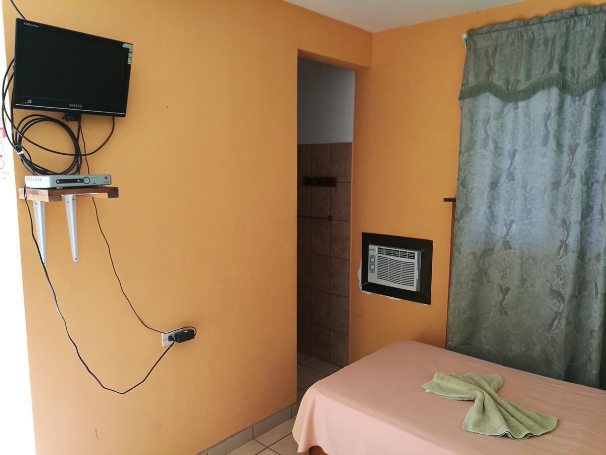 Royal Heights Hotel Jicaral Exterior foto